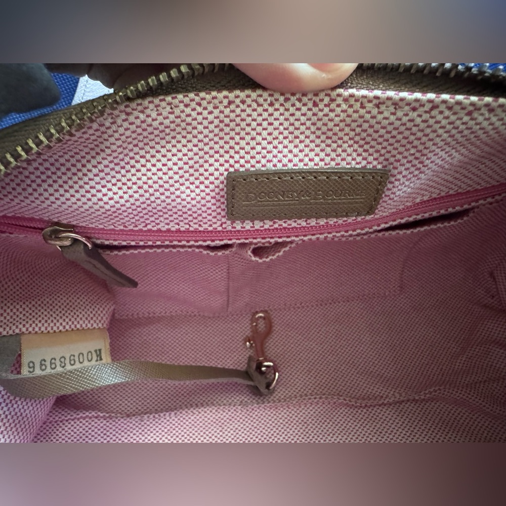 Dooney & Bourke Tan/Brown Signature Barrel Bag - Picture 10 of 13